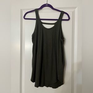 CHASER Large Green Tank Top